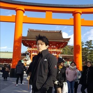 Meet your Posher, Peter